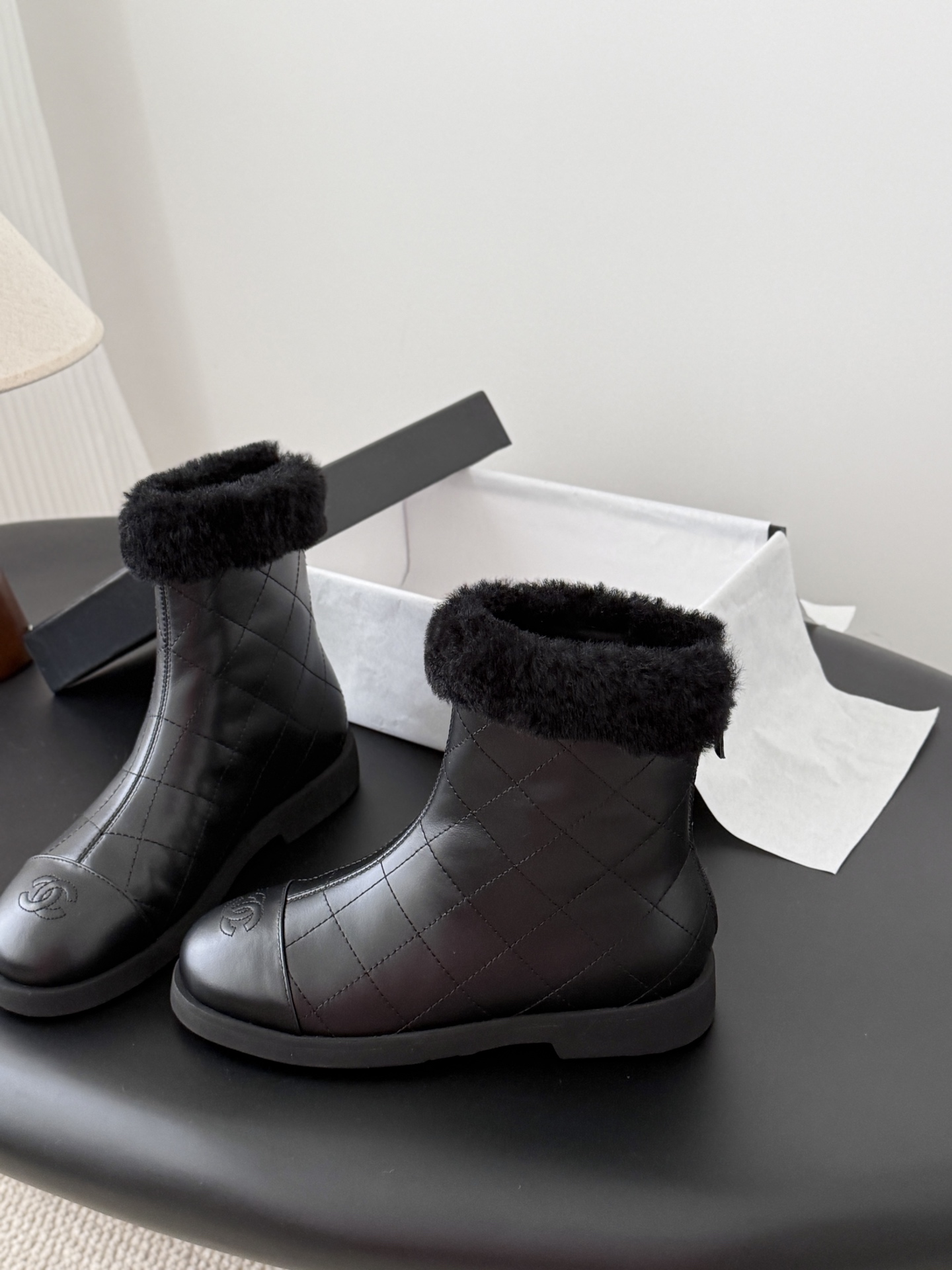 Chanel 샤넬 테디 퍼 앵클 부츠 슈즈 신발