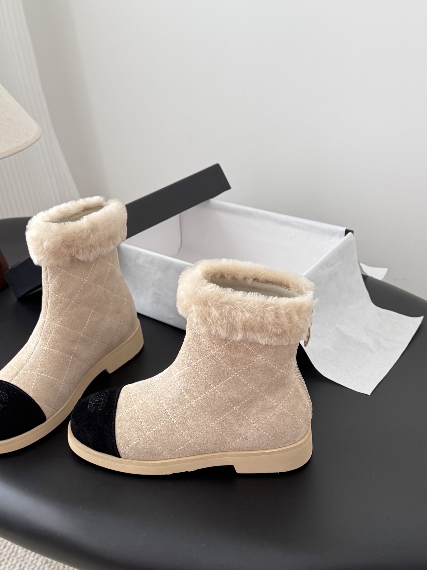 Chanel 샤넬 테디 퍼 앵클 부츠 슈즈 신발