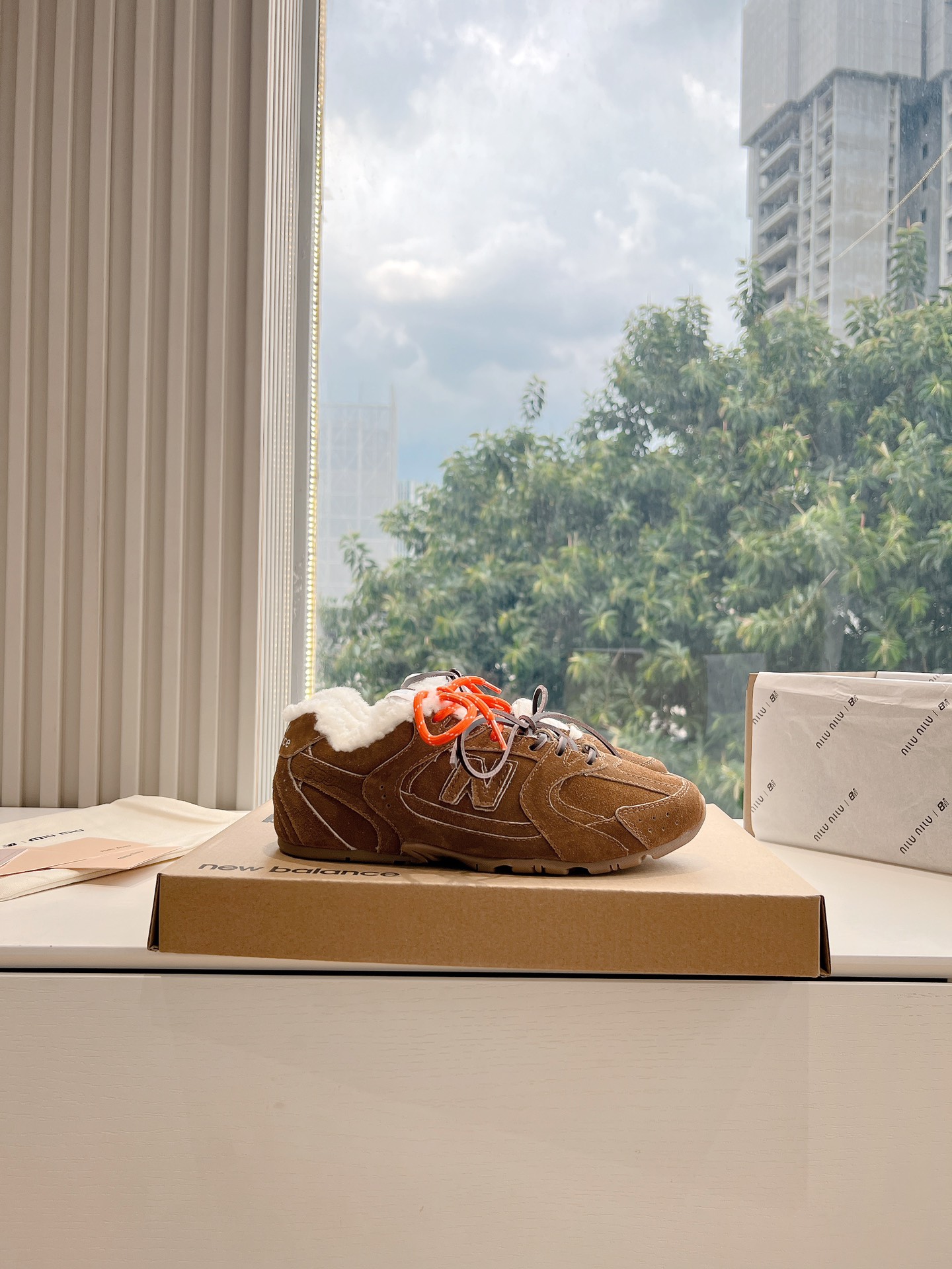 miumiu 미우미우 양털 로퍼 스니커즈 신발