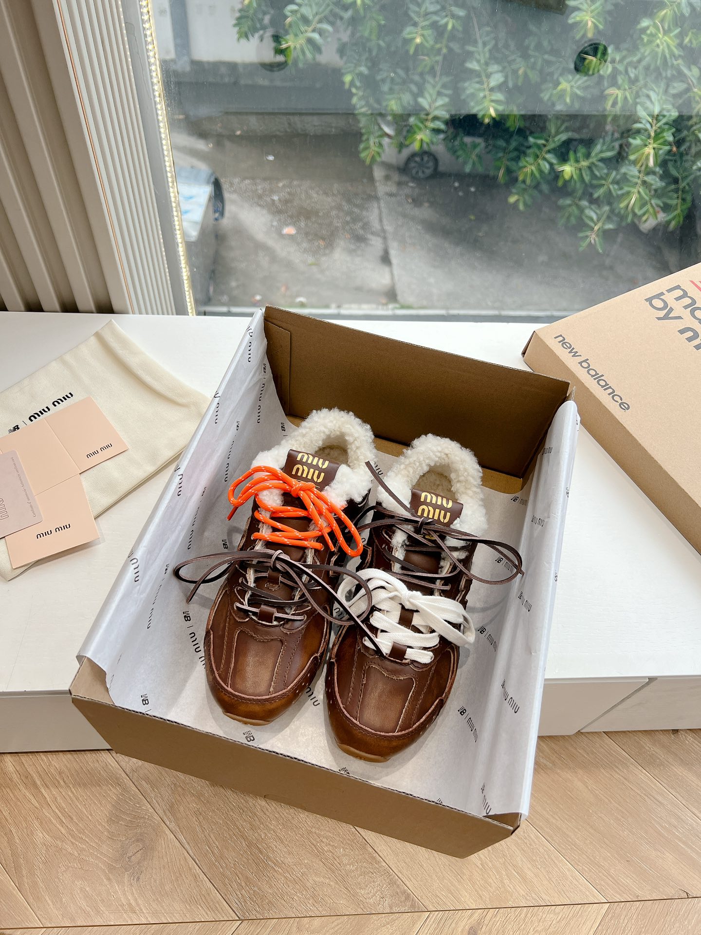 miumiu 미우미우 양털 로퍼 스니커즈 신발