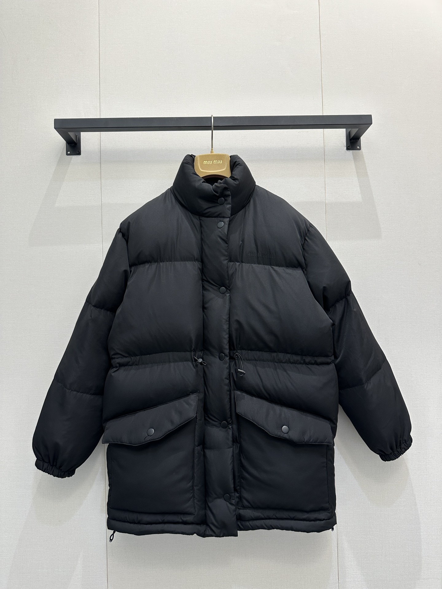miumiu 미우미우 로고 스트링 구스다운 패딩 점퍼 의류