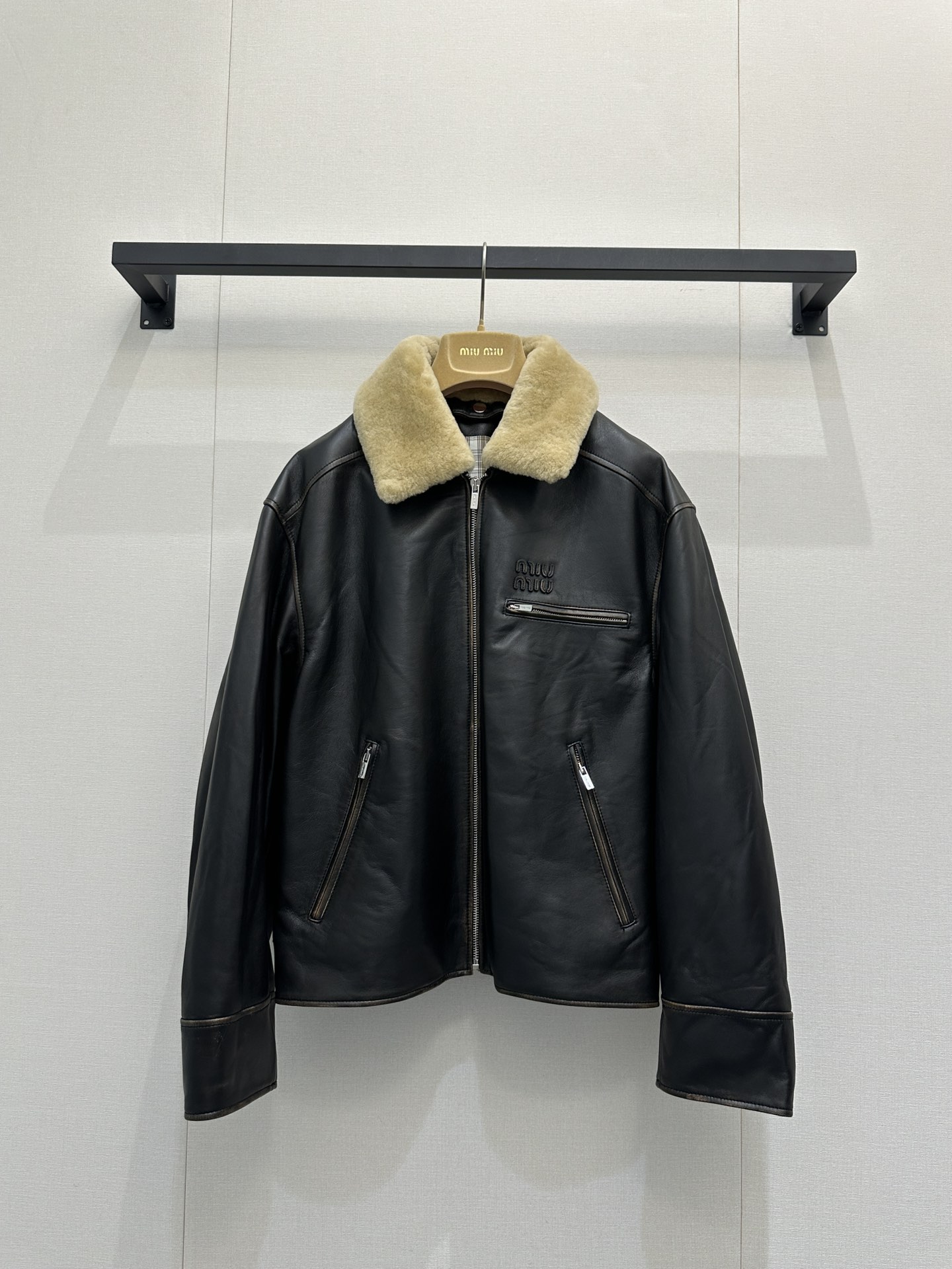 miumiu 미우미우 양가죽 카라 자켓 재킷 의류