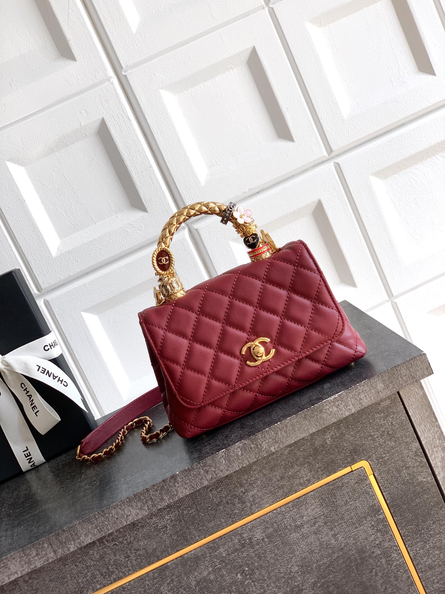 CHANEL 샤넬 금색 미니 링백 핸드백 체인백 가방 19cm