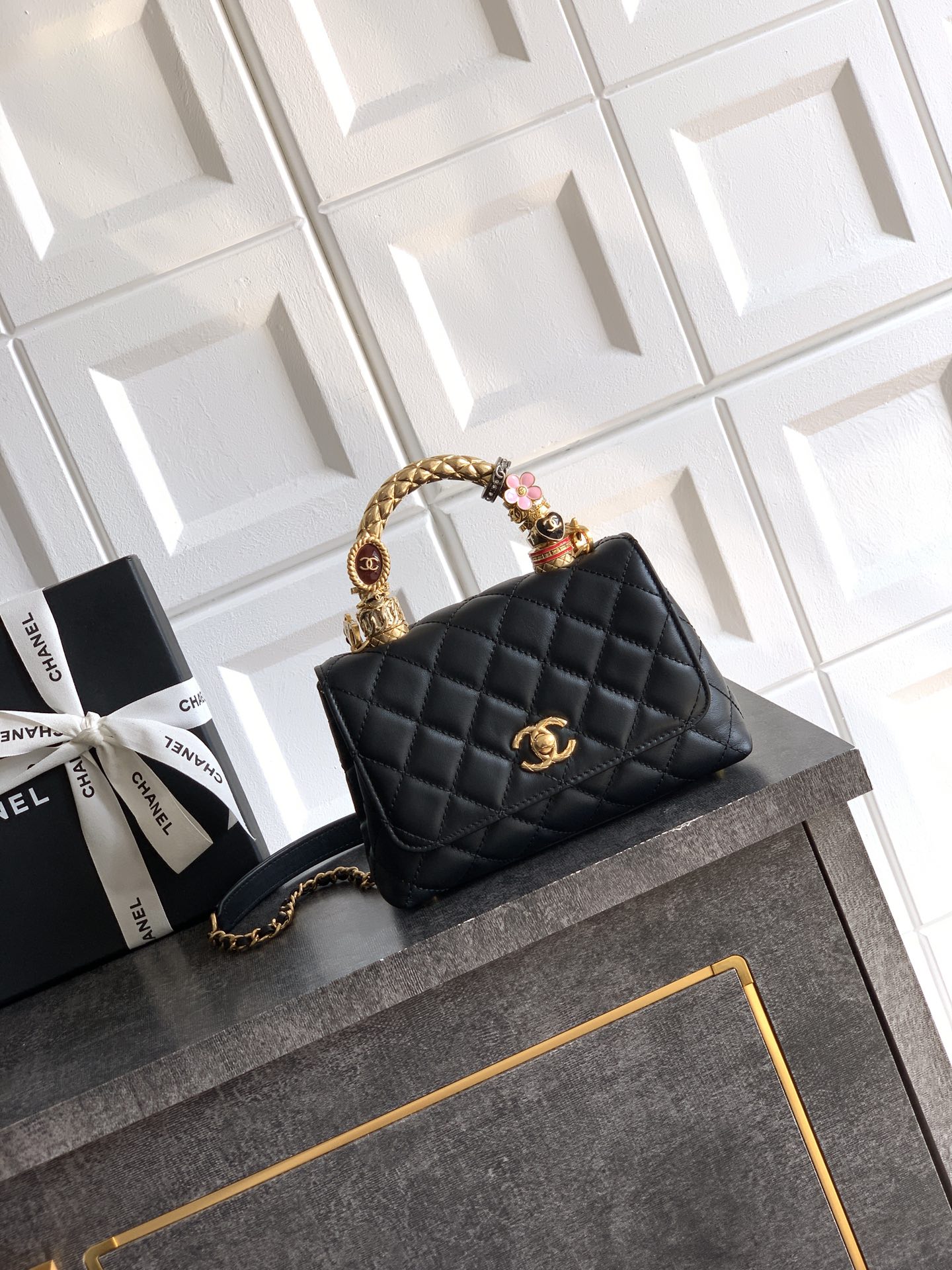 Chanel 샤넬 금장 다이아 컷아웃 링백 토트백 숄더백 가방 19cm