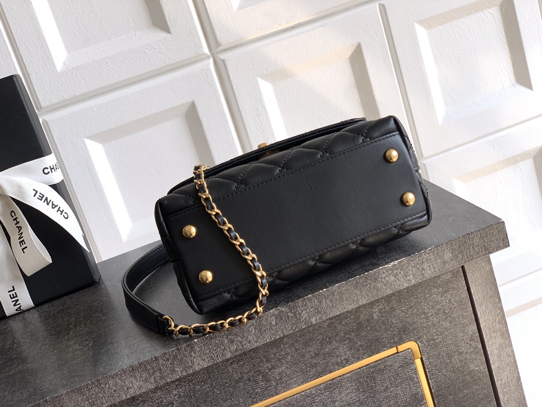 Chanel 샤넬 금장 다이아 컷아웃 링백 토트백 숄더백 가방 19cm