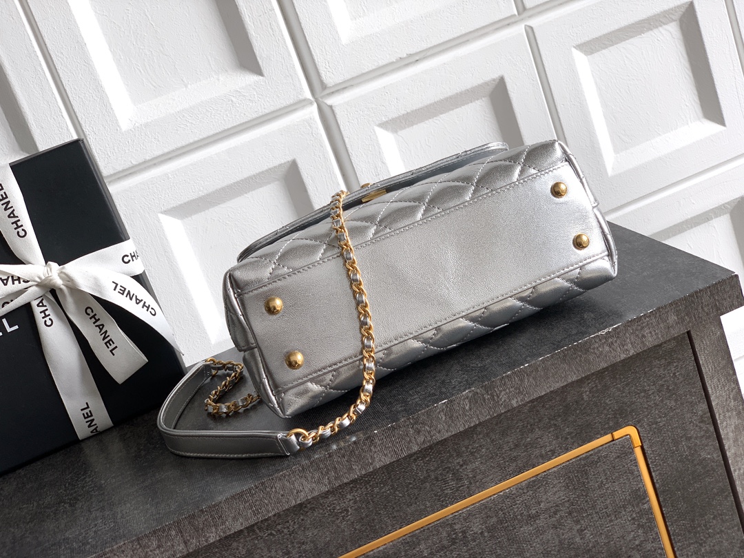 CHANEL 샤넬 금색 미니 링백 핸드백 체인백 가방 23cm