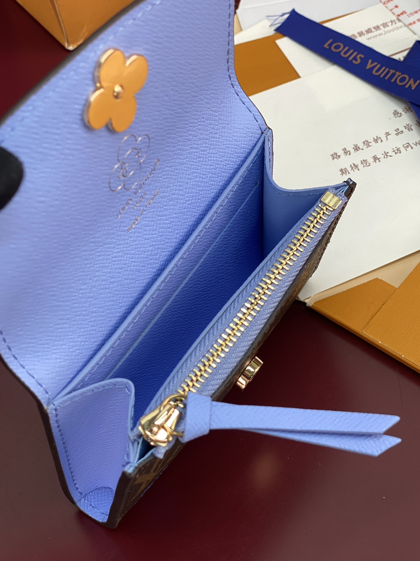 LV 루이비통 M15323 Vivienne Wintery Travel 시리즈 Rosalie 미니 지갑