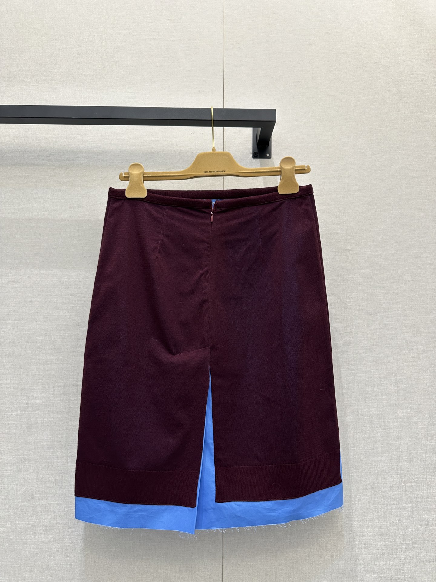 miumiu 미우미우 배색 슬릿 미디 스커트 치마 의류