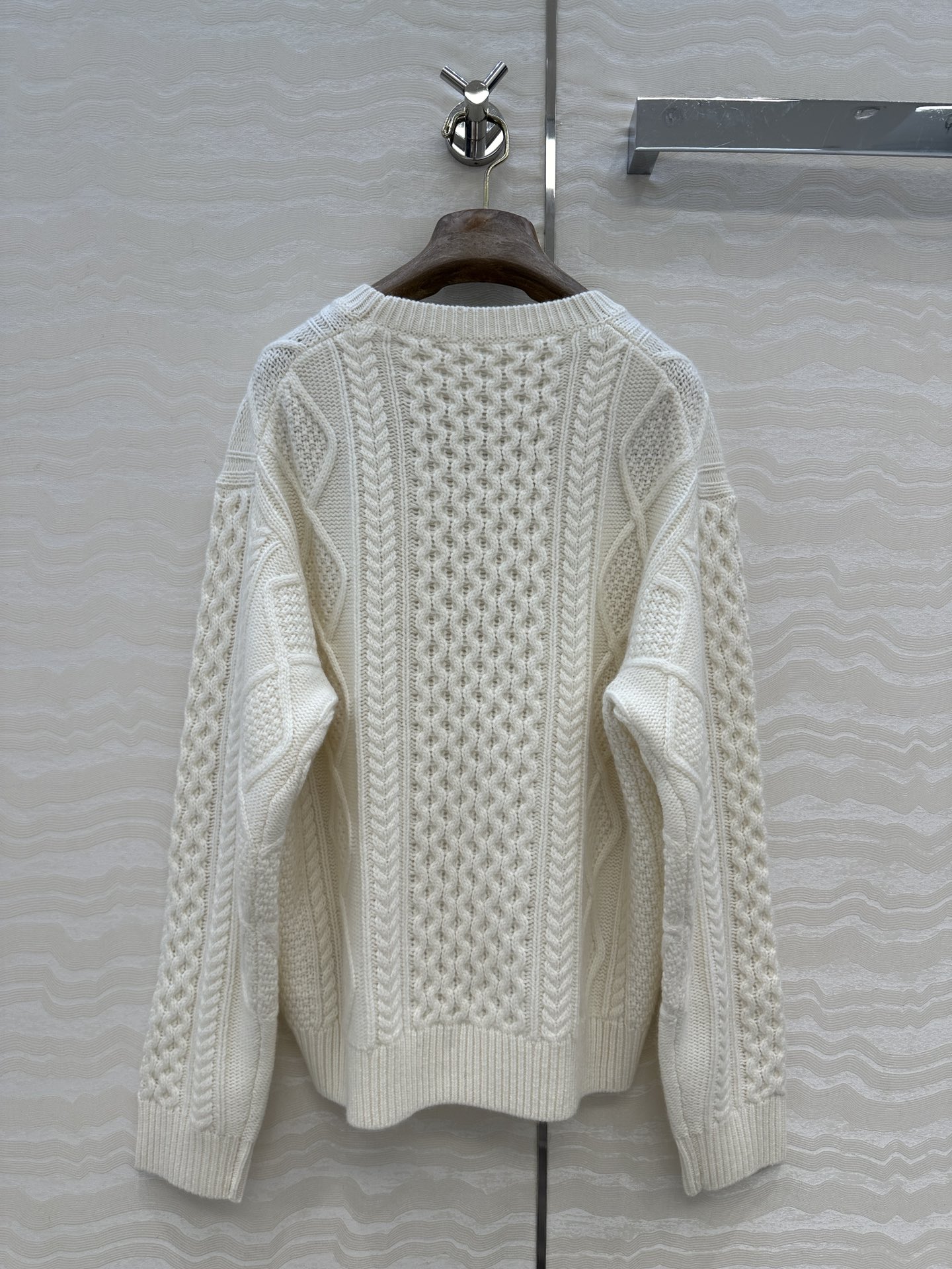 Loro Piana 로로피아나 하이엔드 올드머니 무드 라운드넥 케이블 니트 의류