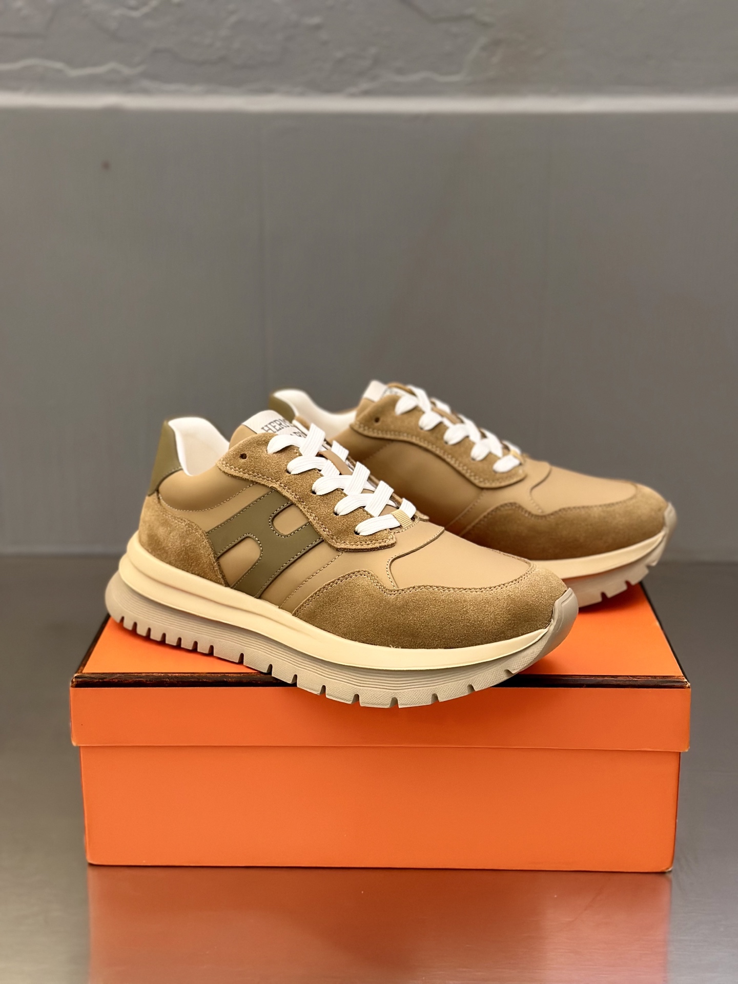 Hermes 에르메스 남성 운동화 스니커즈 신발