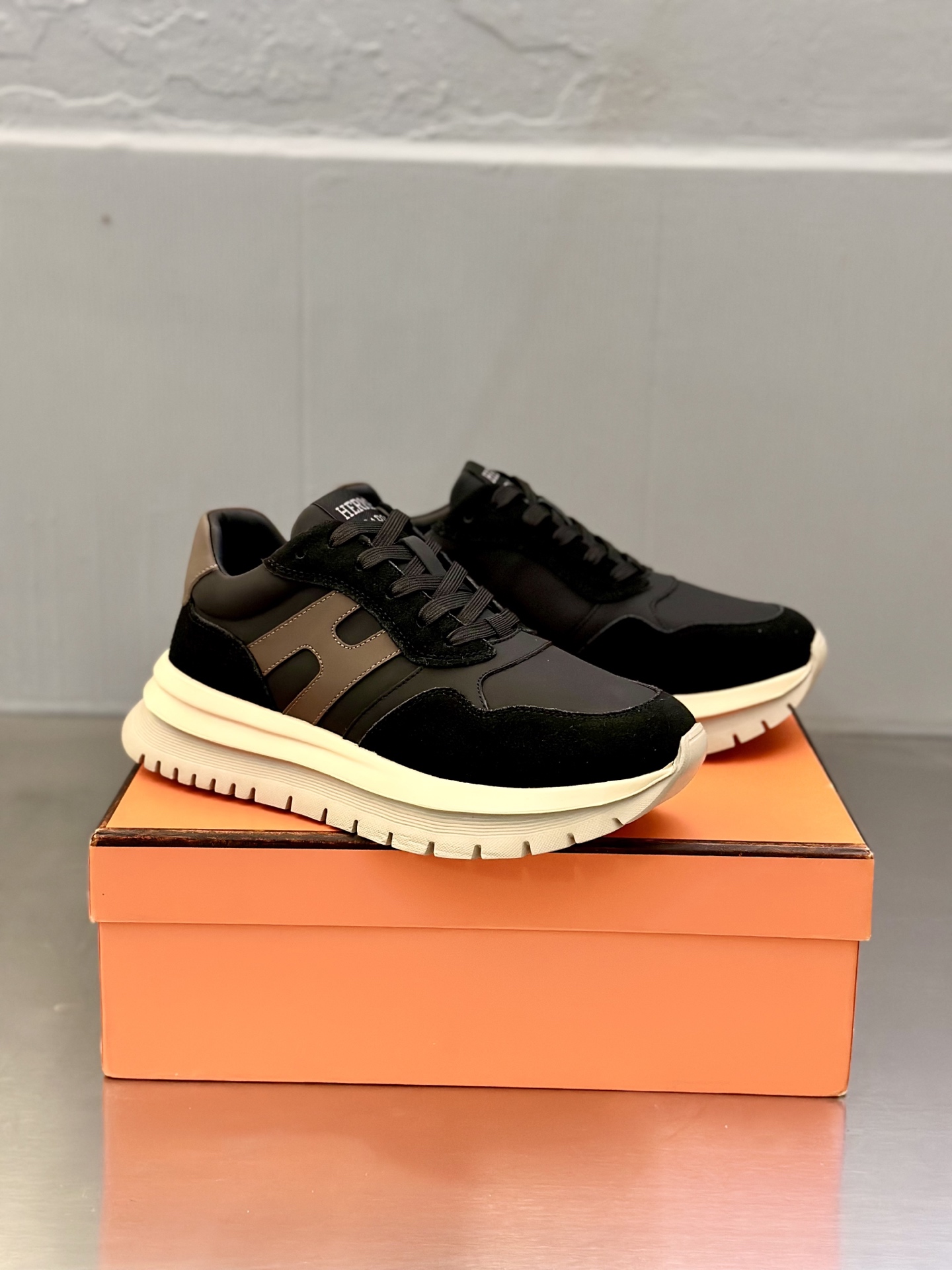 Hermes 에르메스 남성 운동화 스니커즈 신발