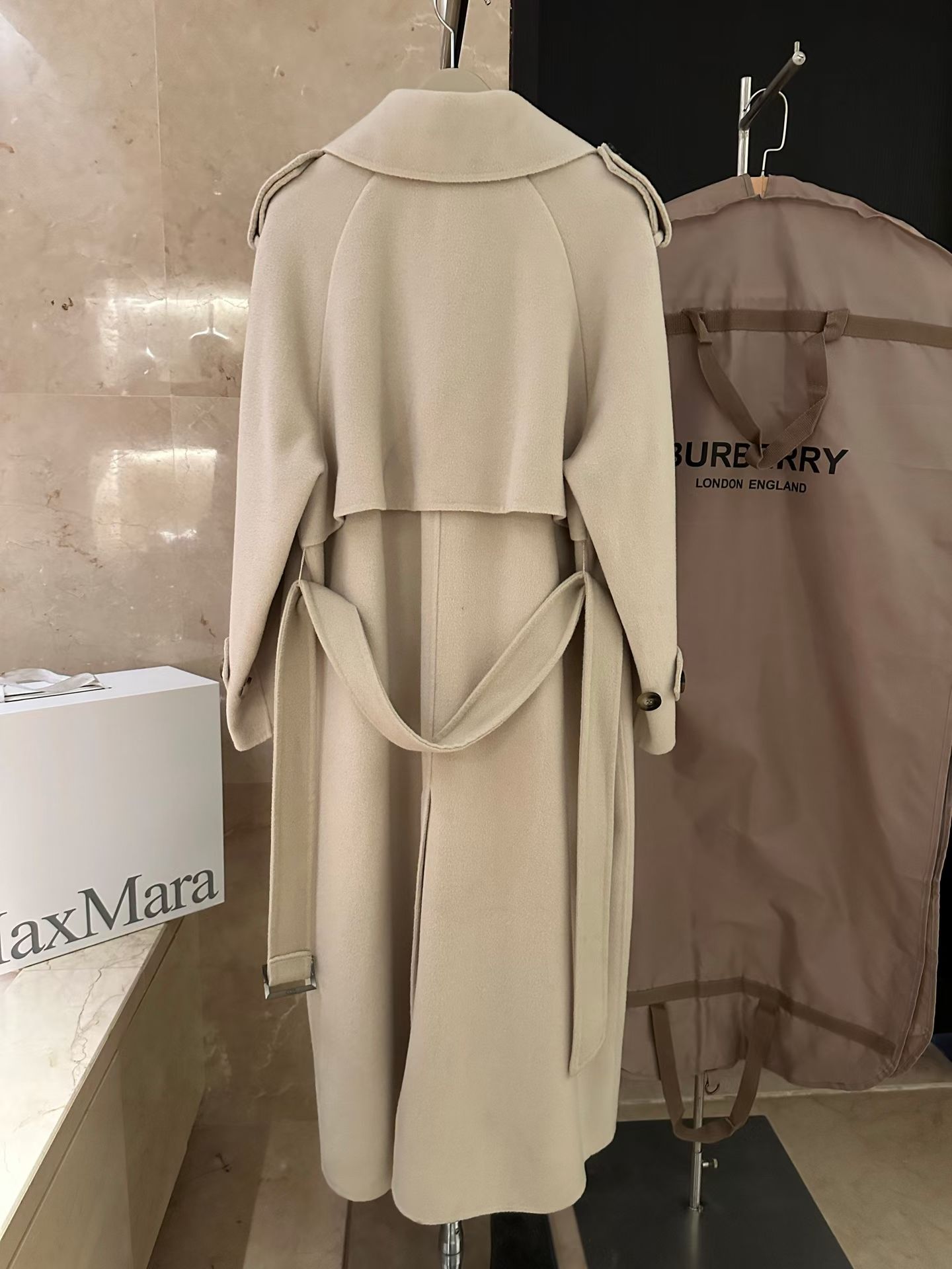 Burberry 버버리 트렌치 스타일 캐시미어 코트 의류