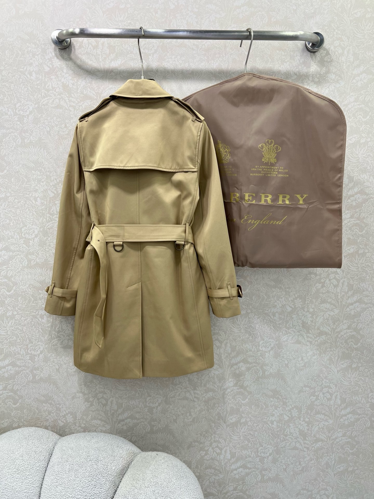 Burberry 버버리 5버튼 코트 시리즈 의류