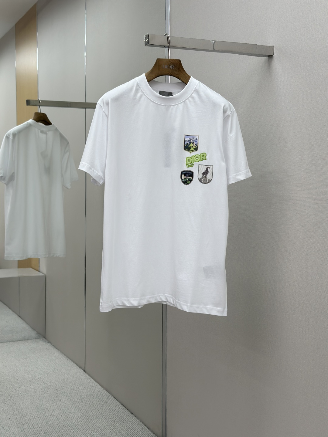 DIOR CD Mountain CD 디올 로고 반팔 티셔츠 의류