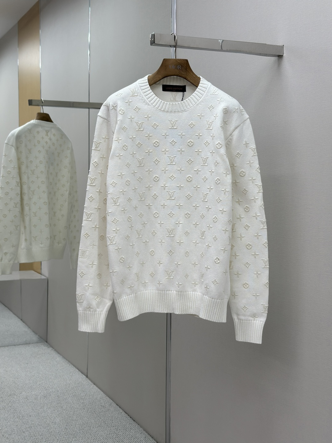 Louis Vuitton LV 루이비통 3D Monogram 니트 풀오버 의류
