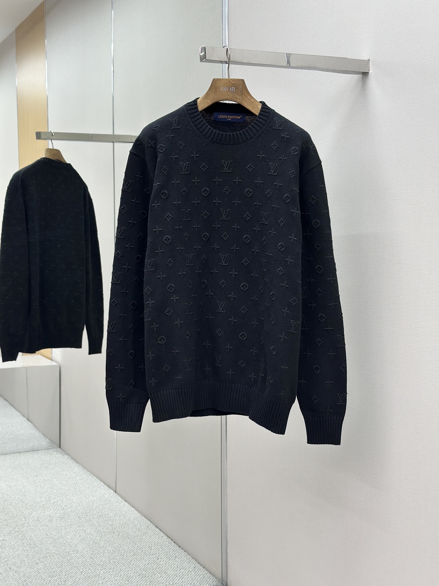 Louis Vuitton LV 루이비통 3D Monogram 니트 풀오버 의류