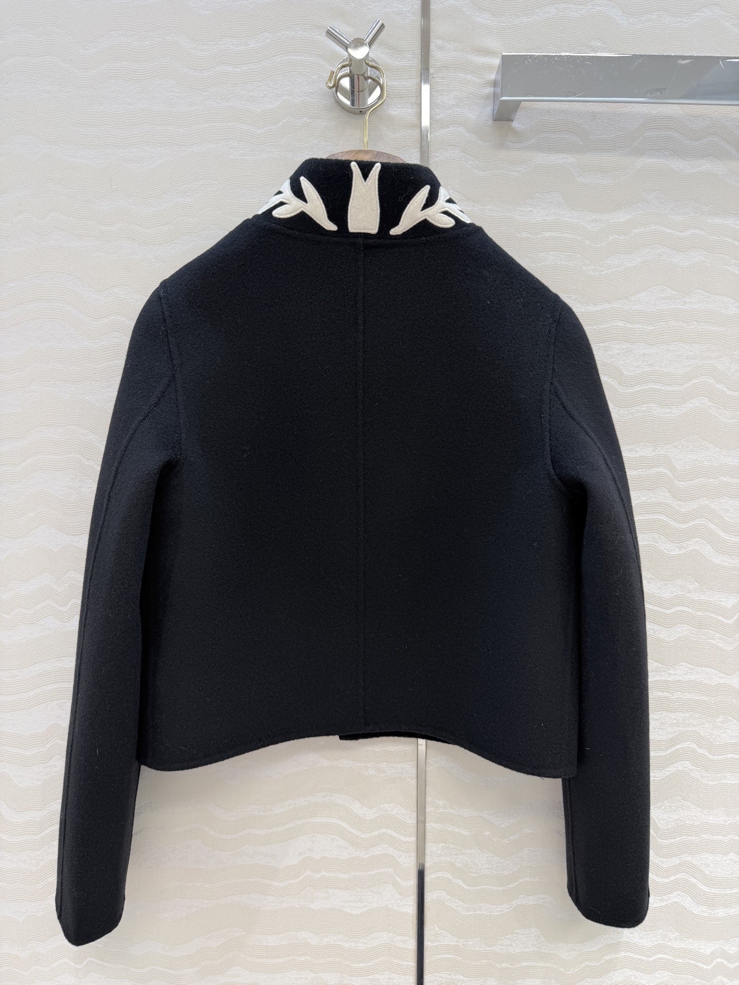 Loro Piana 로로피아나 고급 원단 Maire 클래식 자수 캐시미어 재킷 자켓 의류