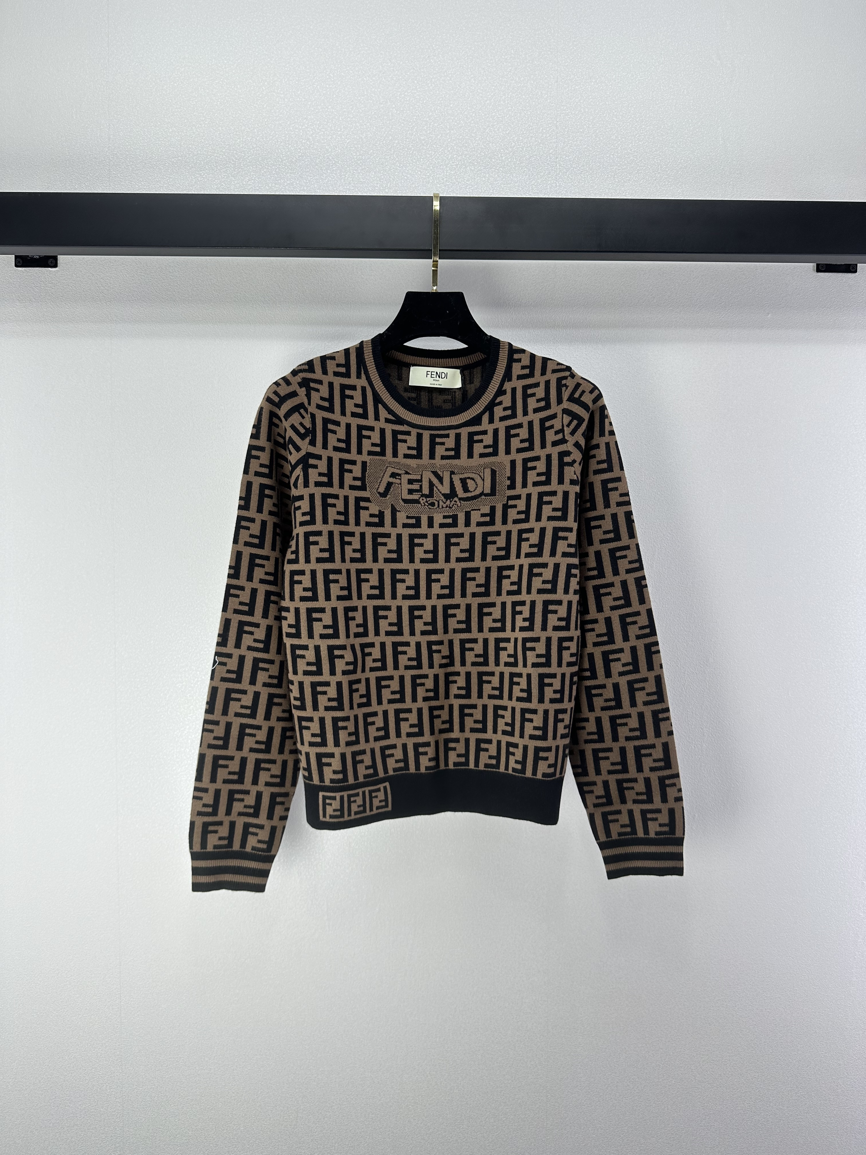 Fendi 펜디 FF 로고 니트 라운드넥 긴팔 의류