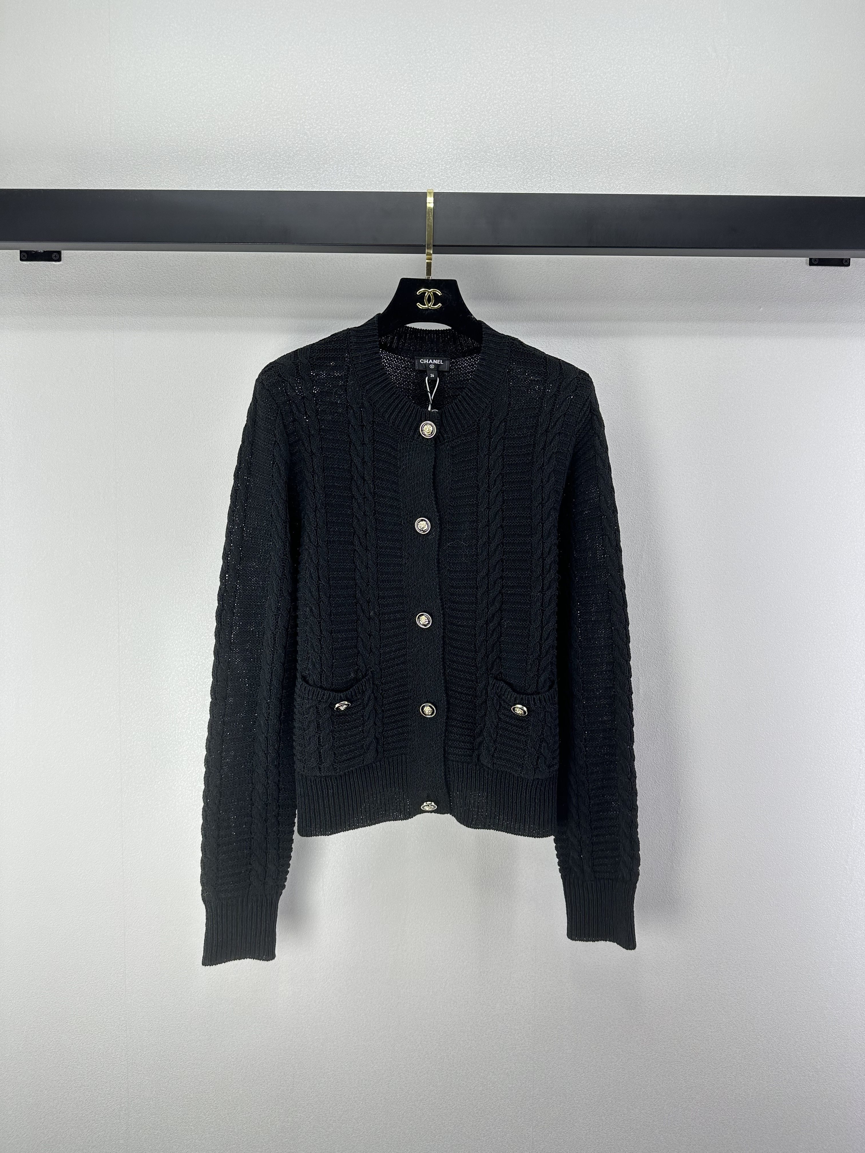 Chanel 샤넬  라운드넥 케이블 니트 가디건 의류