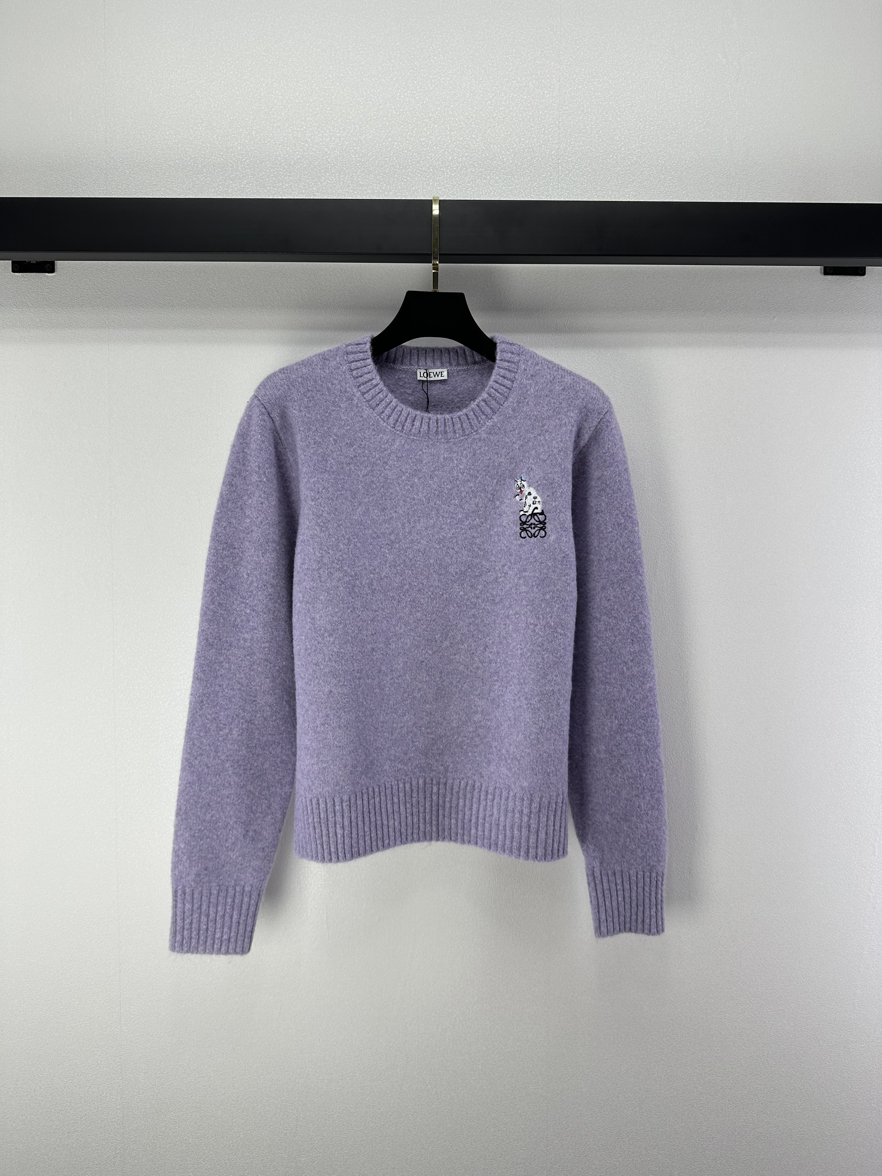 LOEWE 로에베 라운드넥 니트 긴팔 의류