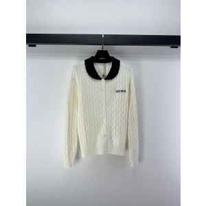 miumiu 미우미우 플랫 카라 케이블 니트 가디건 자켓 재킷 의류