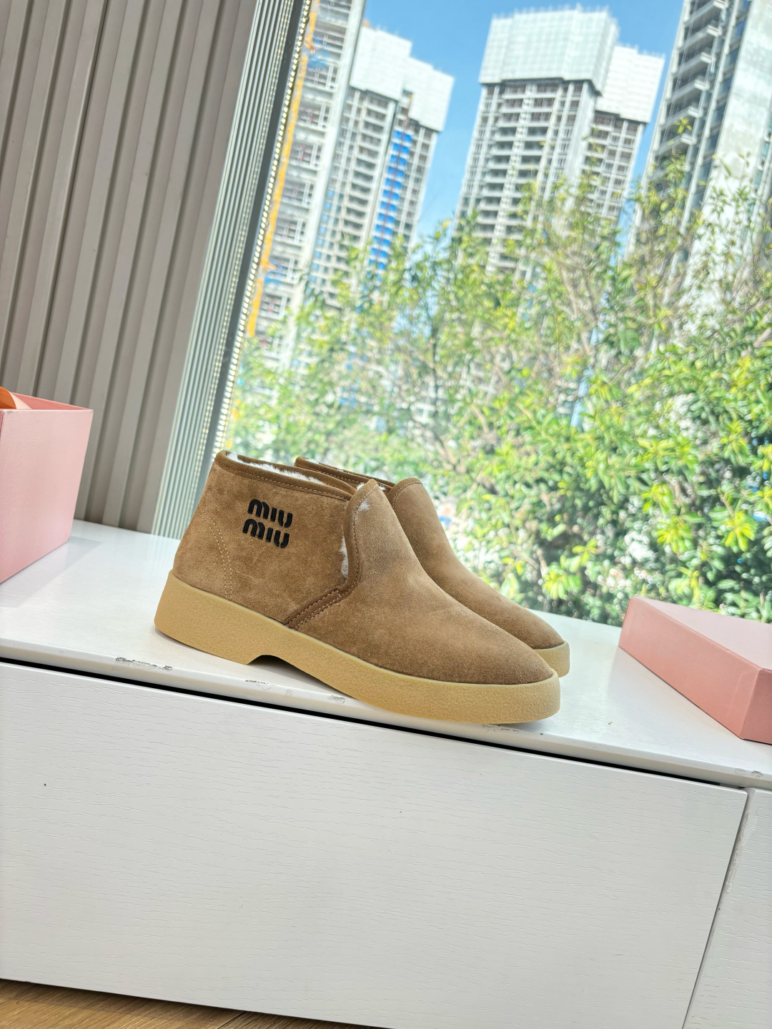 miumiu 미우미우 퍼 플리스 부츠 신발