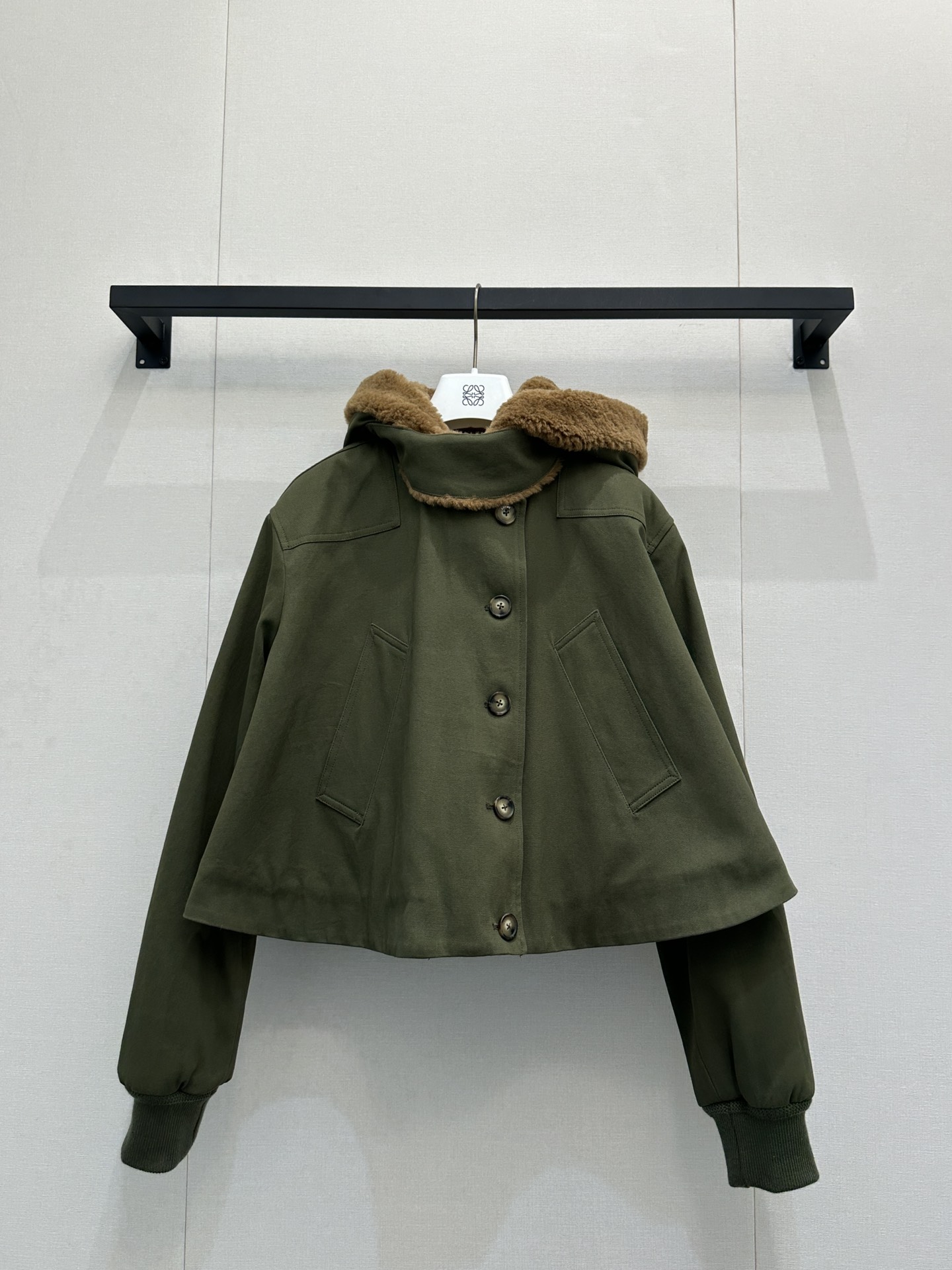 Loewe 로에베 후드 탈부착 가능한 집업+버튼 패딩 점퍼 자켓 의류