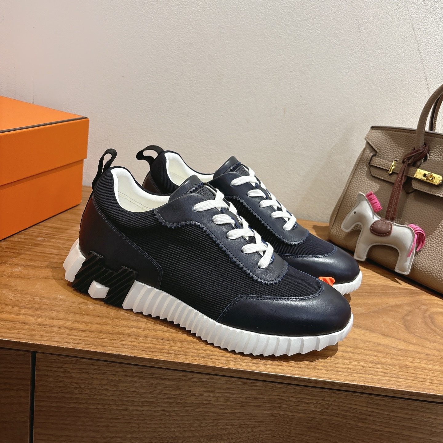 Hermes 에르메스 커플 시리즈 스니커즈 신발