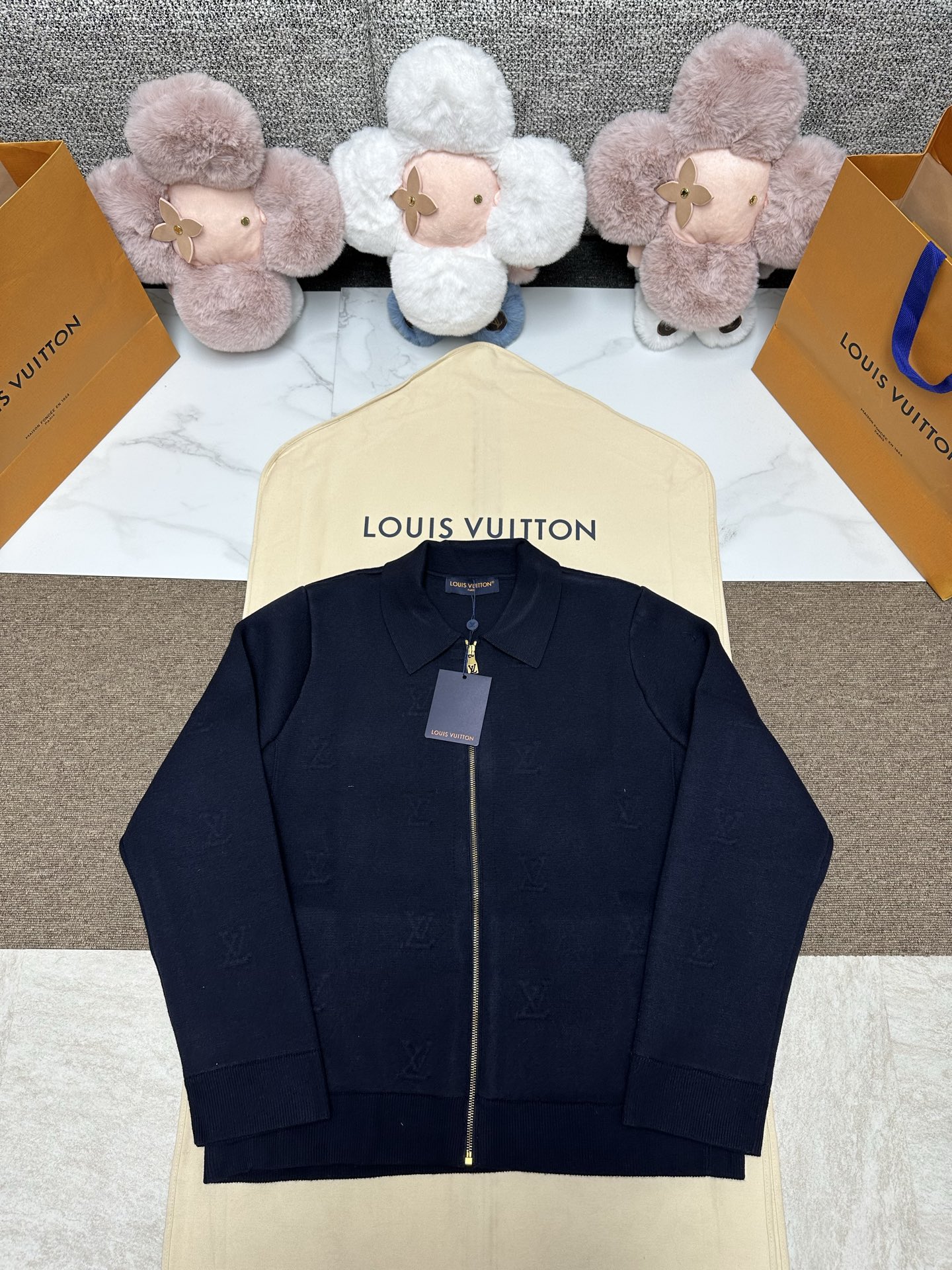 LV 루이비통 레터링 양모 니트 집업 자켓 재킷 의류