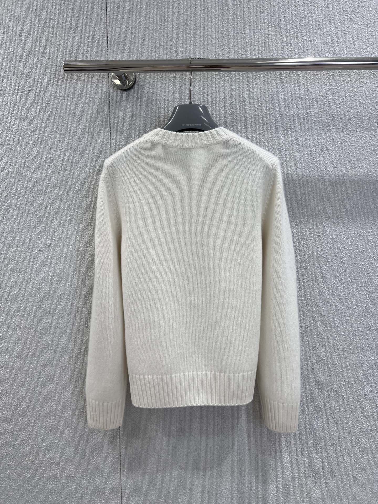 Prada 프라다 엠보 자수 니트 캐시미어 스웨터 니트 의류