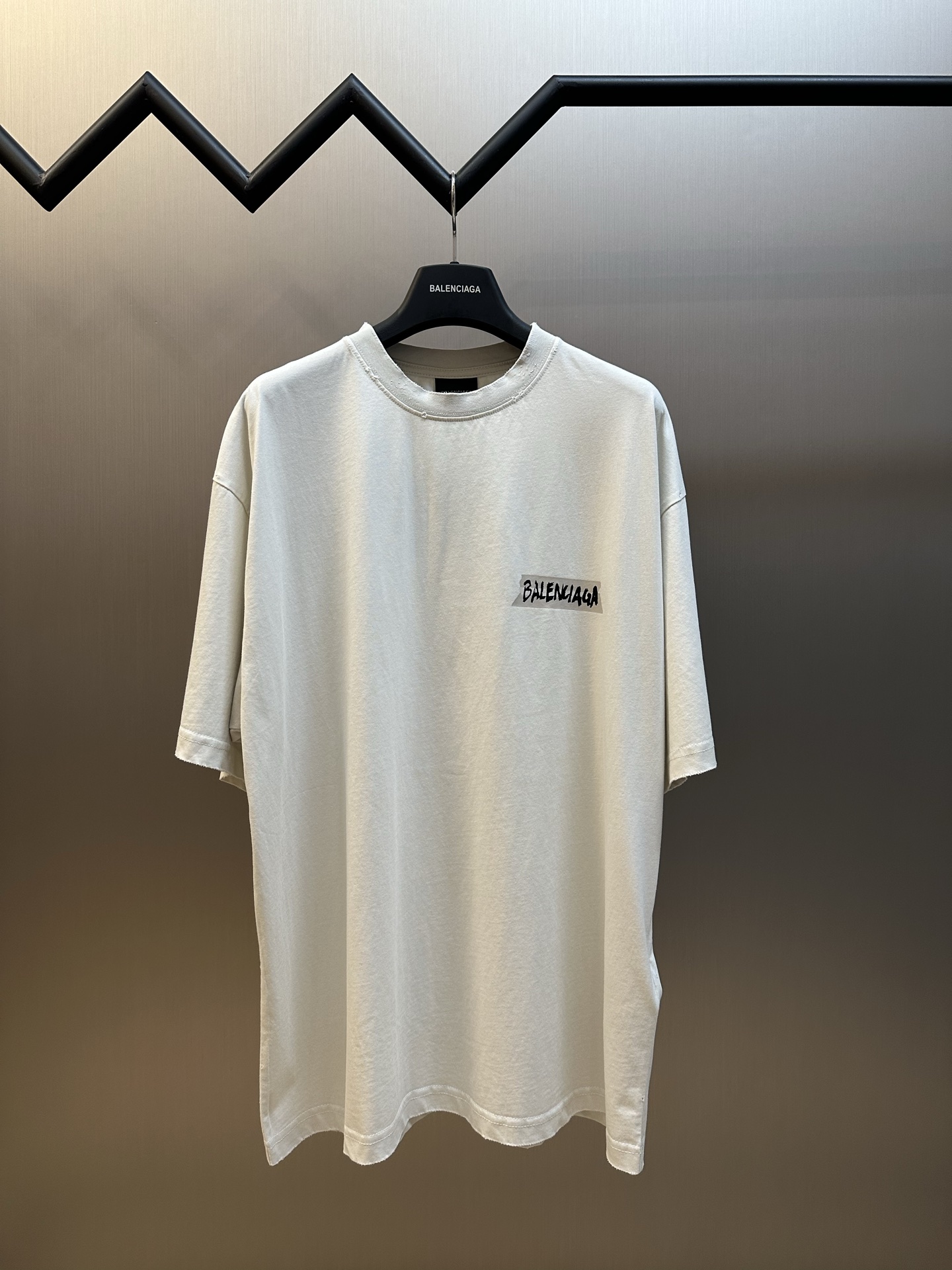 Balenciaga 발렌시아가 프린트 라운드넥 반팔 티셔츠 의류