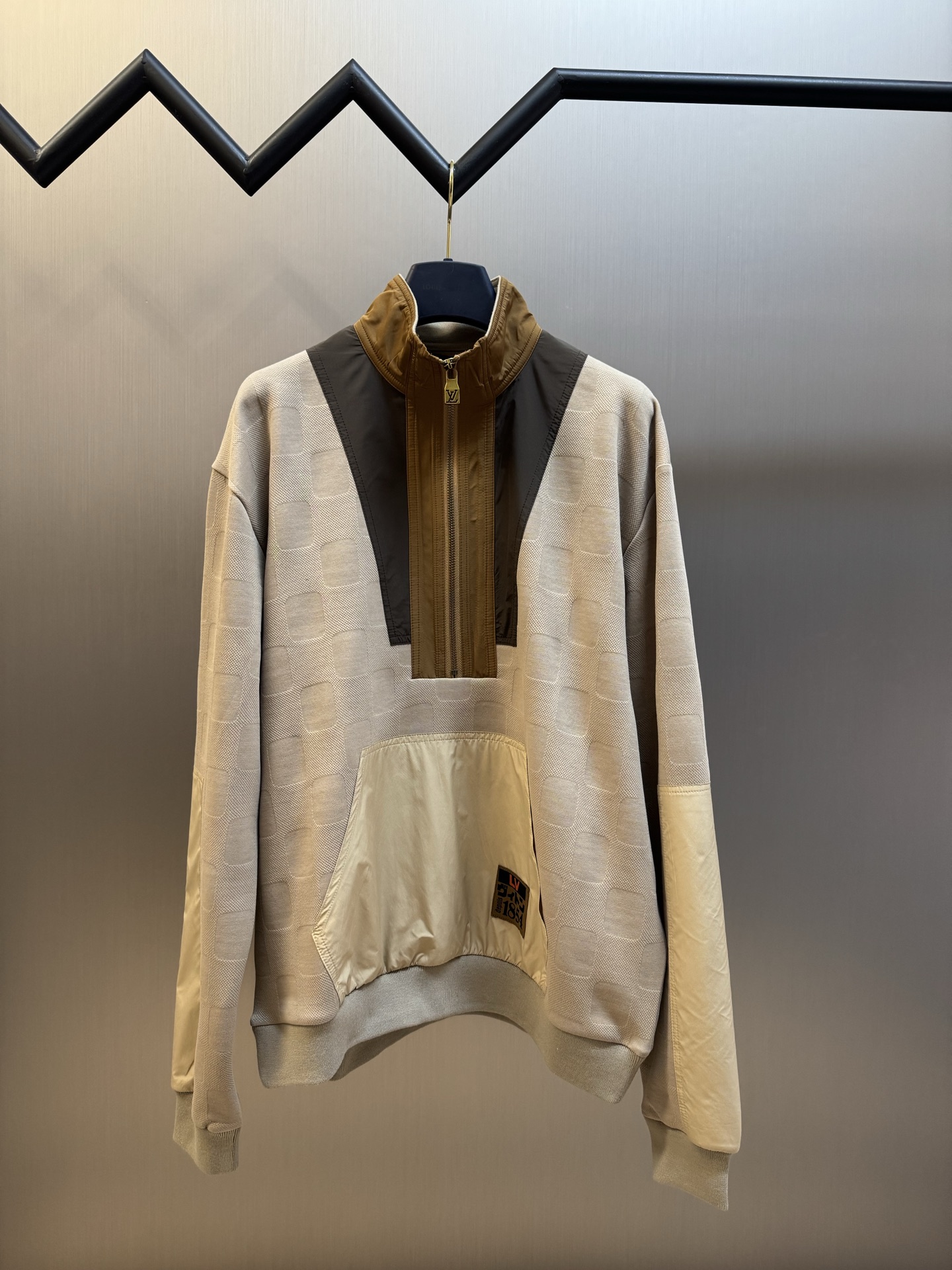 LV 루이비통 반지퍼 하프 집업 공용 풀오버 니트 의류