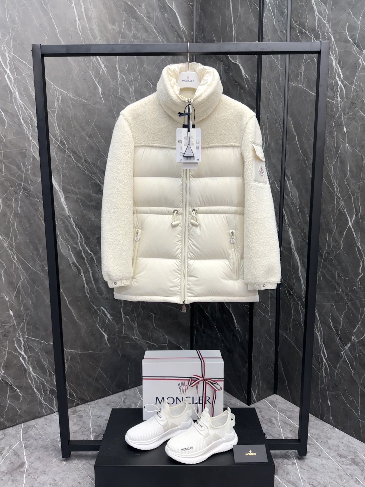 Moncler 몽클레어 몽클레르 패딩 점퍼 의류