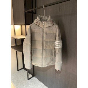 Thom Browne TB 톰브라운 사선 컬러 스트라이프 후드 패딩 점퍼 의류