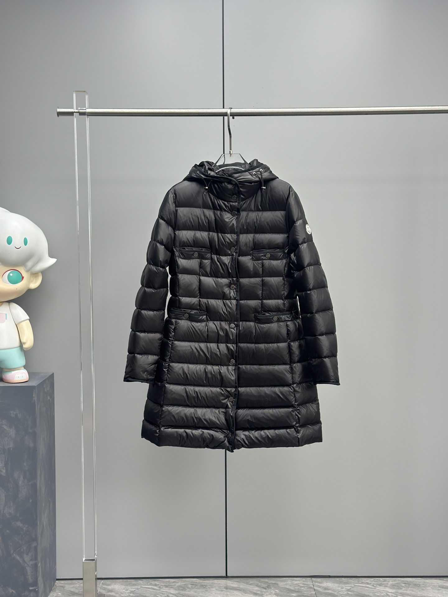 Moncler HIRMA 몽클레어 몽클레르 후드 중장 기장 구스다운 점퍼 패딩 의류