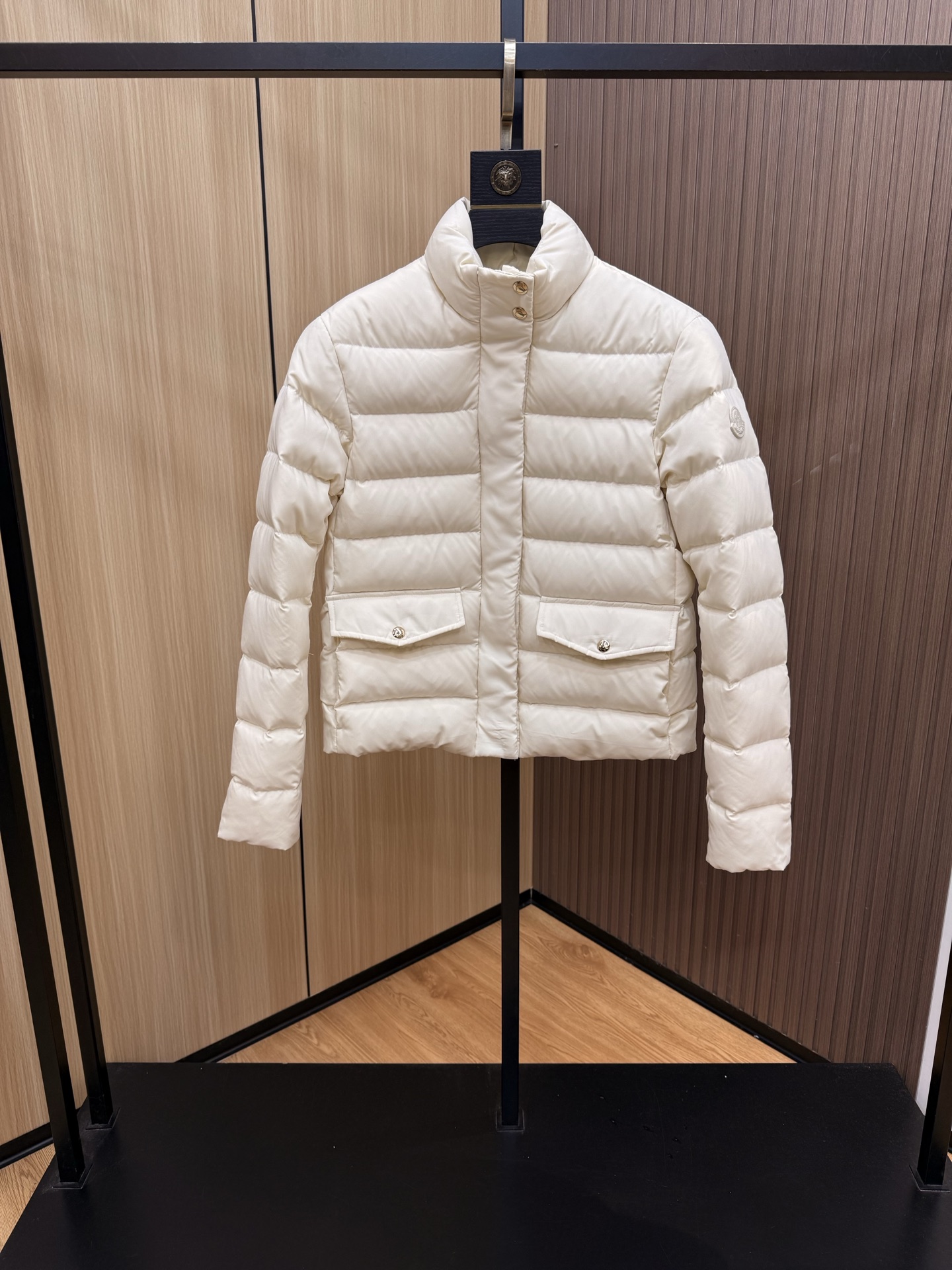 Moncler 몽클레어 몽클레르 다운 패딩 점퍼 자켓 의류