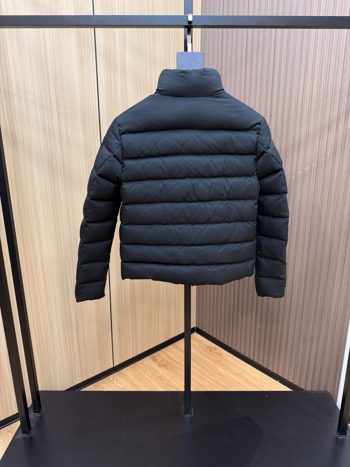 Moncler 몽클레어 몽클레르 다운 패딩 점퍼 자켓 의류