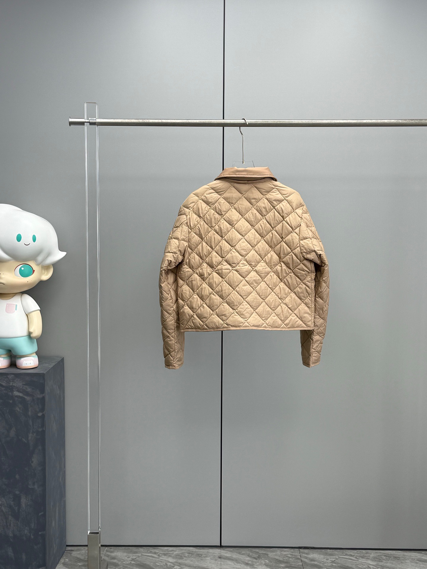 Moncler Chitre 몽클레어 몽클레르 여성 셔츠형 다이아몬드 퀼팅 패딩 점퍼 의류