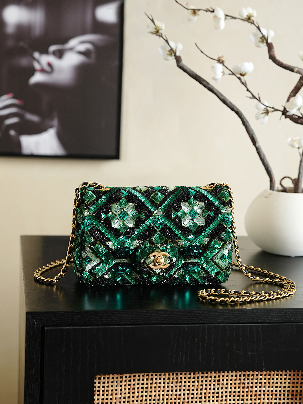 Chanel 샤넬 메티에 다르(고급 공방) 에메랄드 비즈자수 CF 숄더백 가방