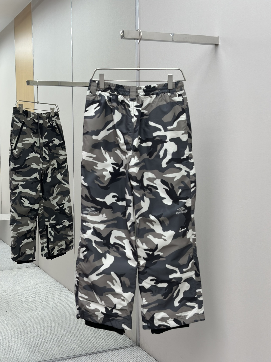Balenciaga SKI 발렌시아가 카모플라쥬 직통 스키 팬츠 바지 의류