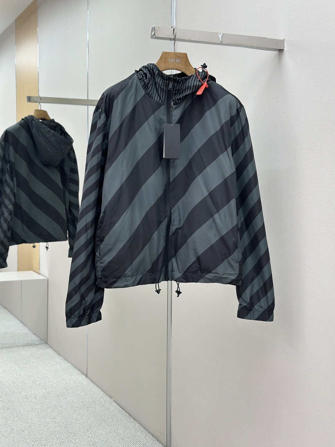 Fendi 펜디 클래식 양면 후드 집업 바람막이 자켓 재킷 의류