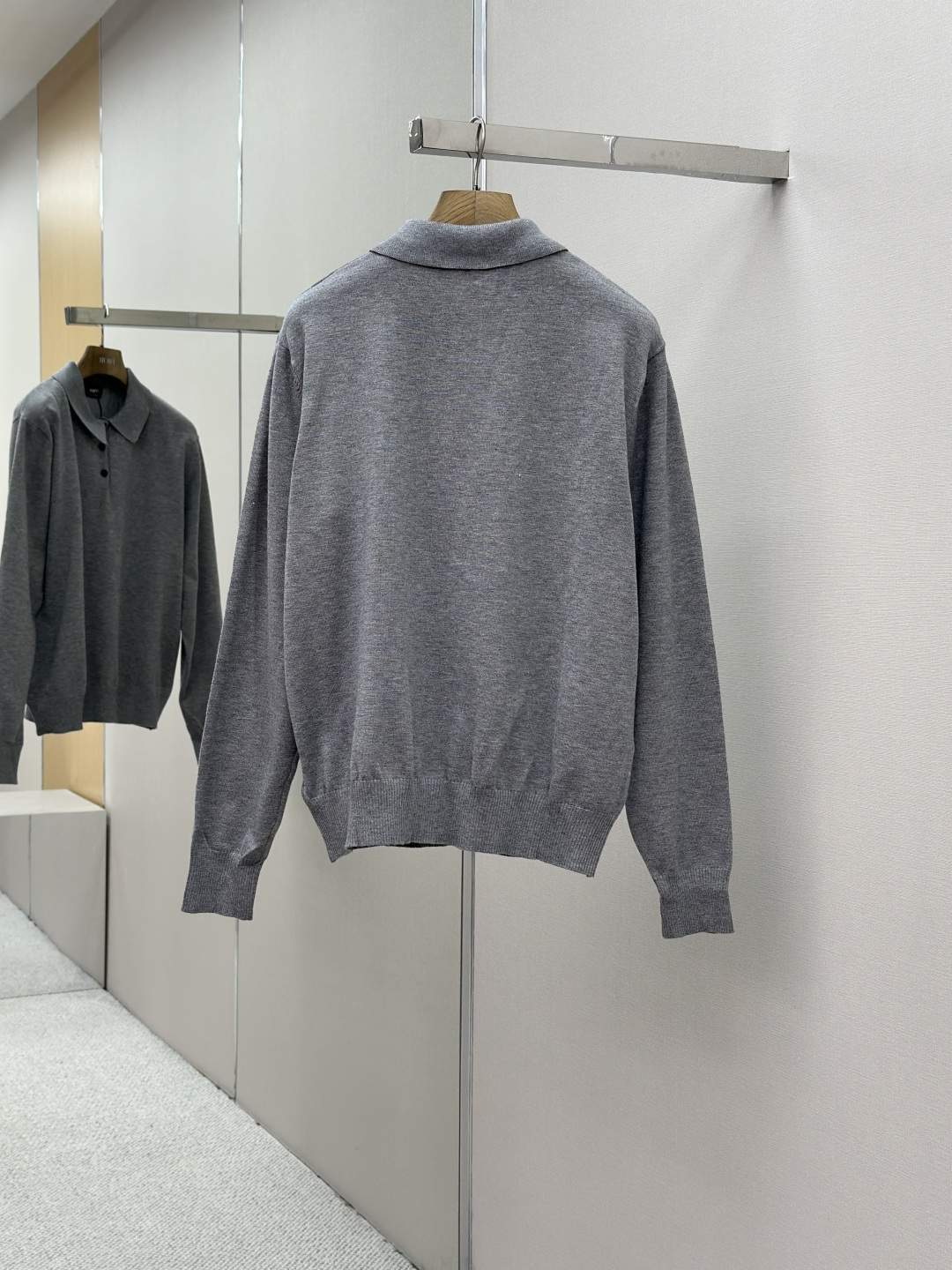 Fendi 펜디 더블 F 메탈 로고 울 니트 폴로 카라 긴팔 티셔츠 의류