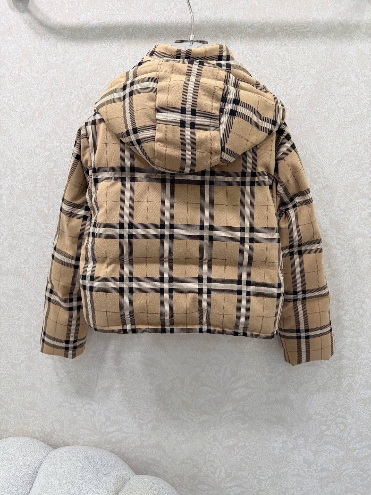 Burberry 버버리 탈착식 체크 후드 다운 재킷 패딩 점퍼 의류