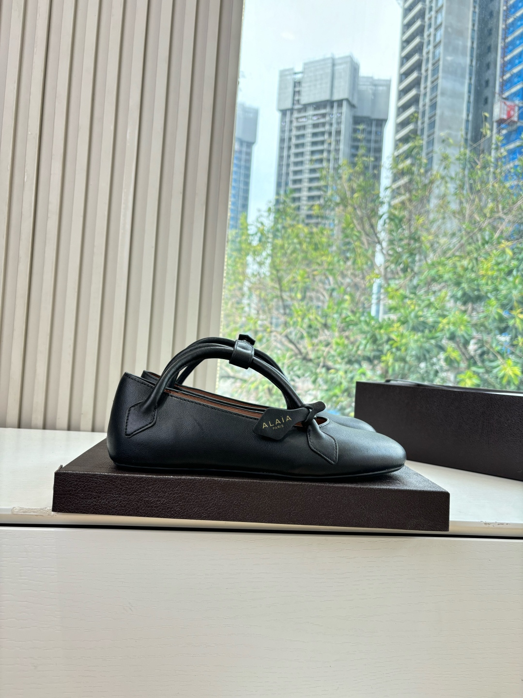 ALAIA 알라이아 팰랫 슈즈 신발