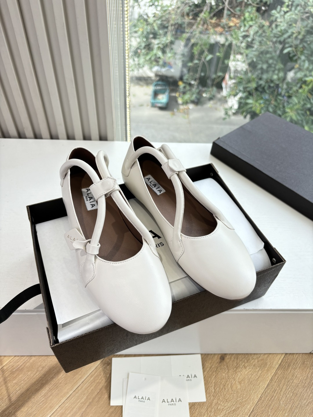 ALAIA 알라이아 팰랫 슈즈 신발