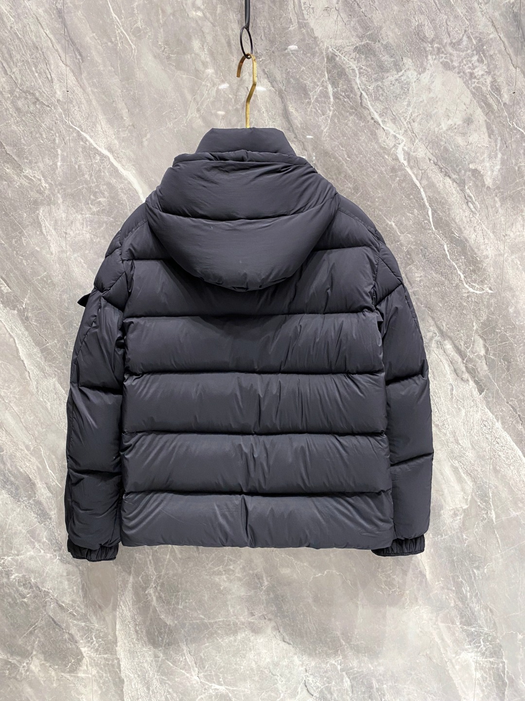 Moncler 몽클레어 몽클레르 Maya 70 다운 자켓 패딩 점퍼 의류