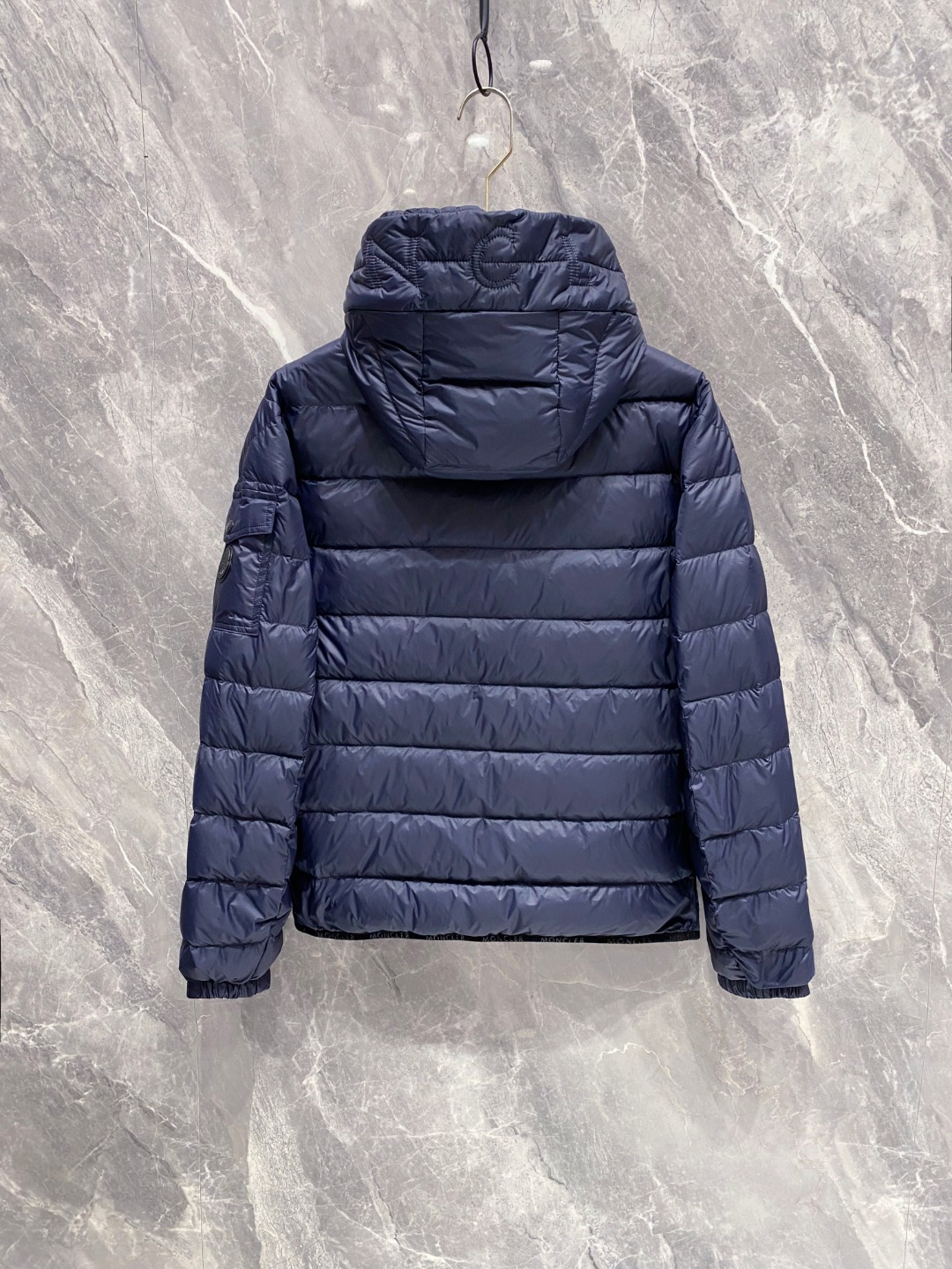 Moncler 몽클레어 몽클레르 겨울용 후드 다운 자켓 재킷 의류