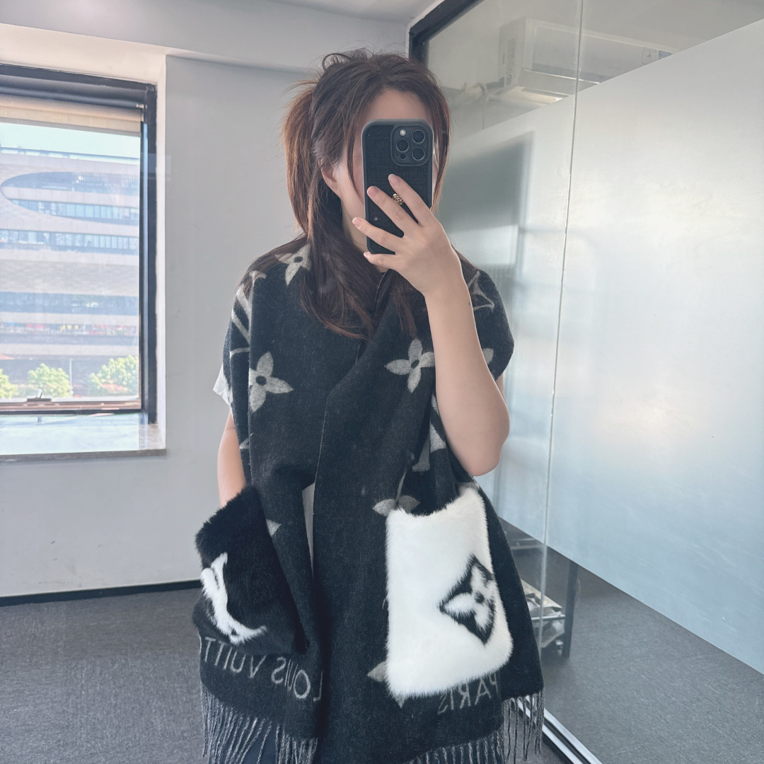 LV 루이비통 클래식 포켓 캐시미어 목도리 머플러/숄