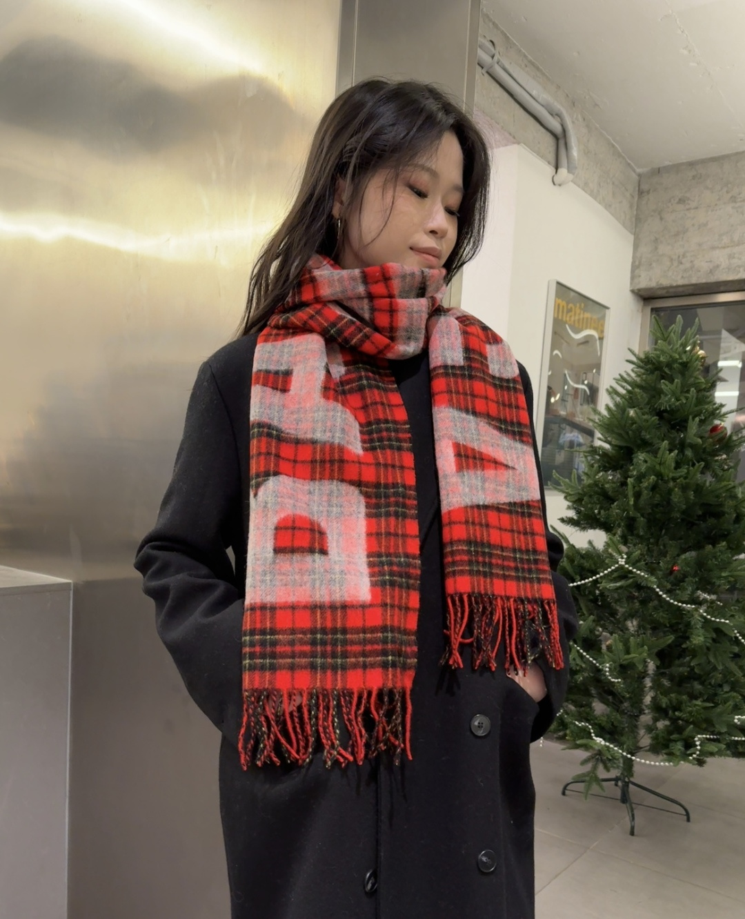 Balenciaga 발렌시아가 인기 클래식 로고 체크 머플러 목도리