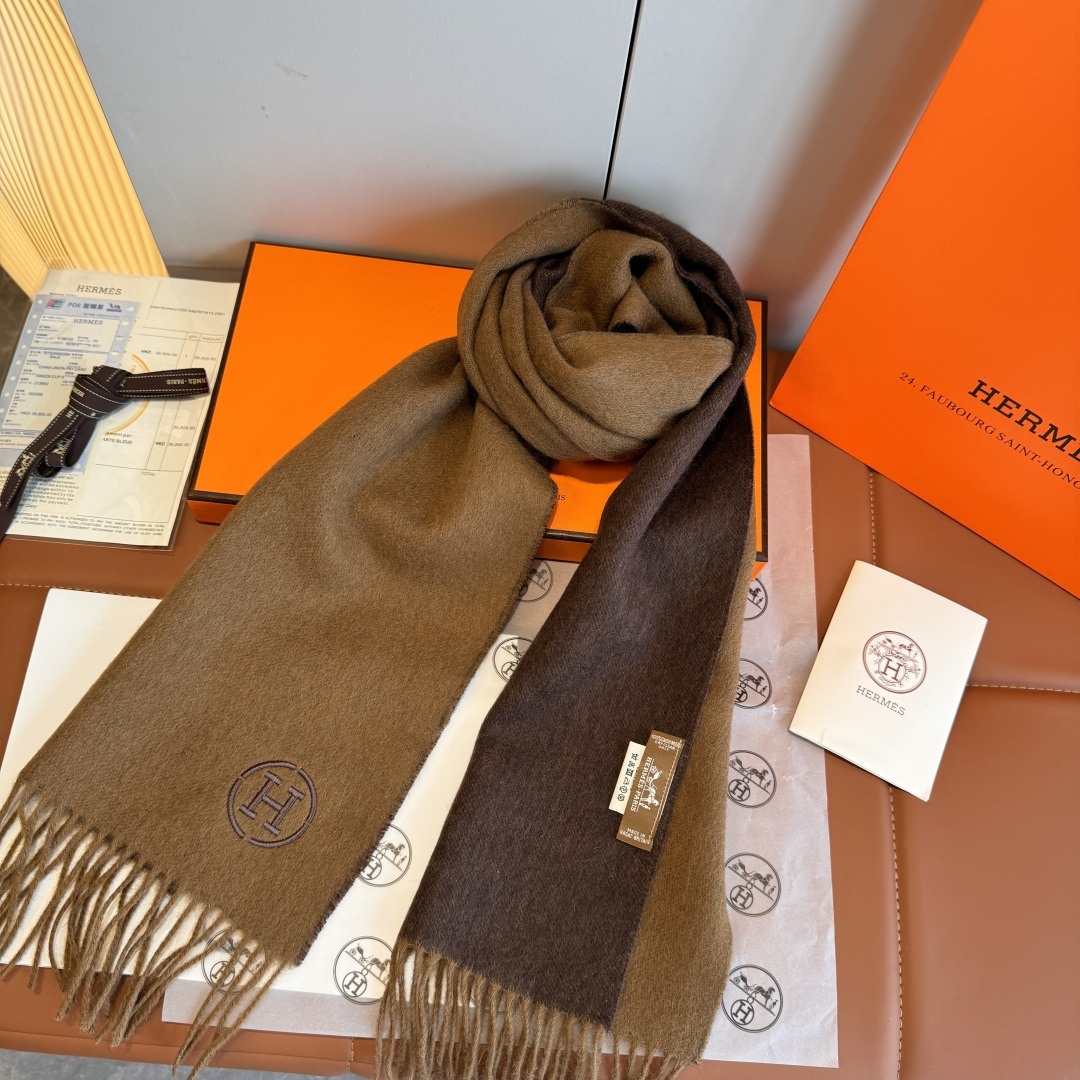 Hermes 에르메스 H 로고 양모 머플러 목도리